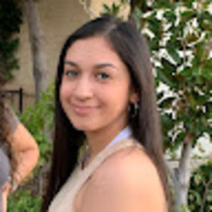 Meet your Posher, Abigail